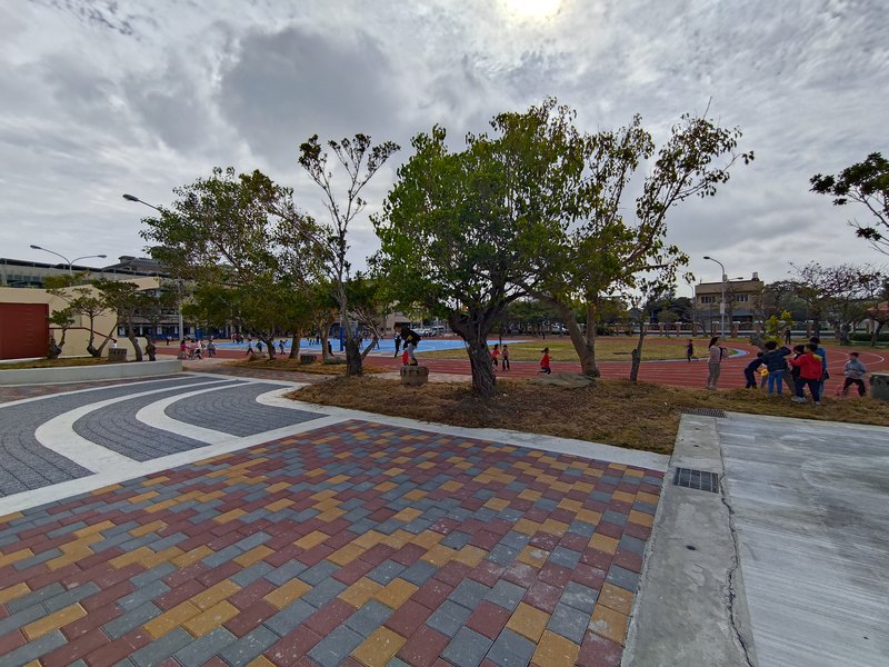 Garden Walkway 綠廊步道