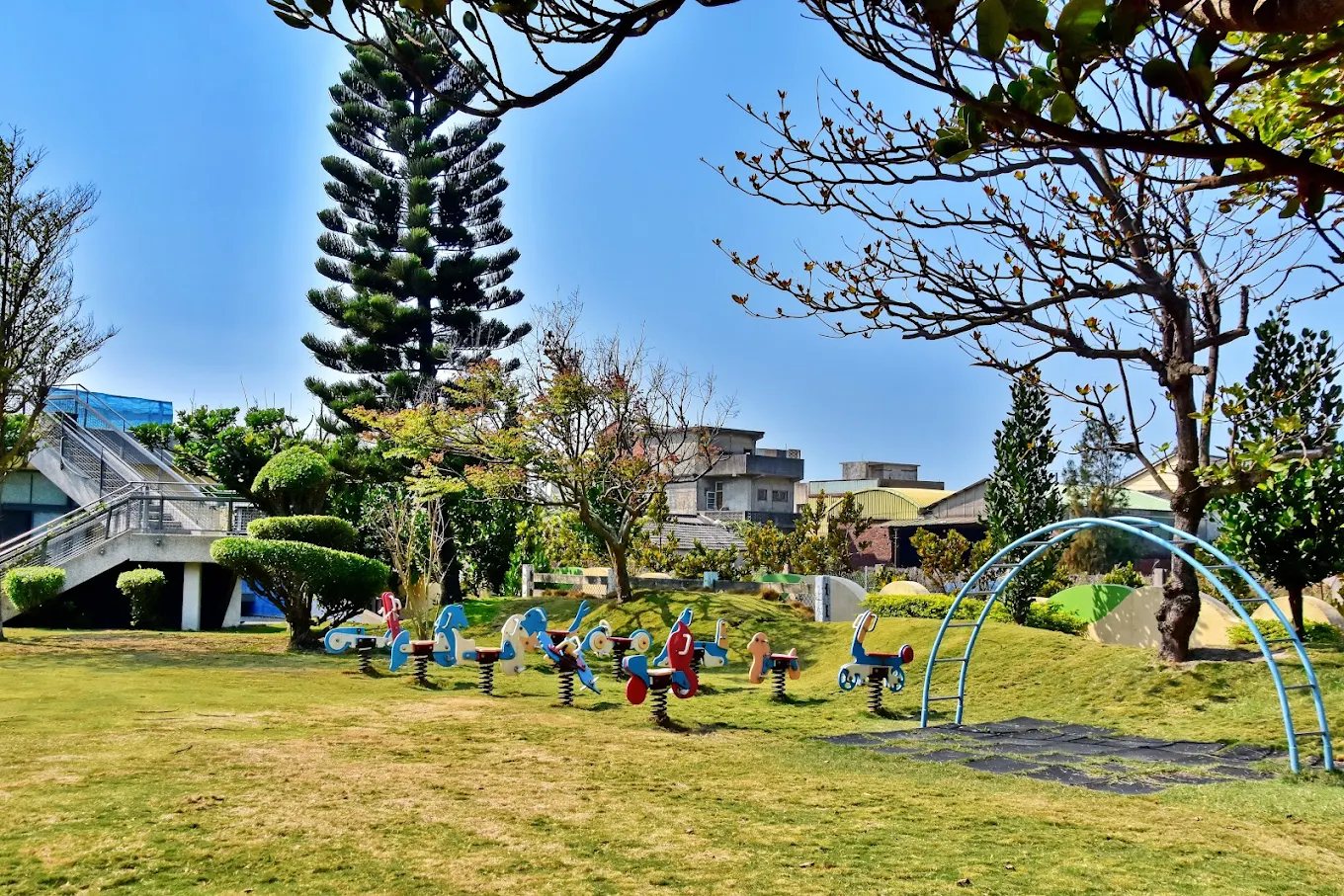 Playground equipment at Fangyuan Elementary