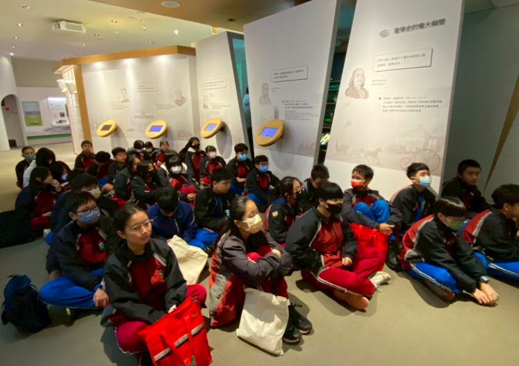 2026 Science Camp Day 1: Learning to Save the Earth · photo 2