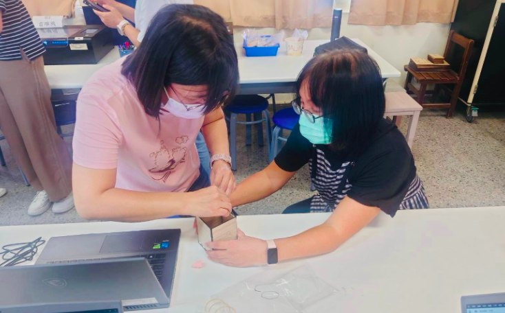 Teachers' Maker Workshop · Laser Engraving, Round Two photo 2