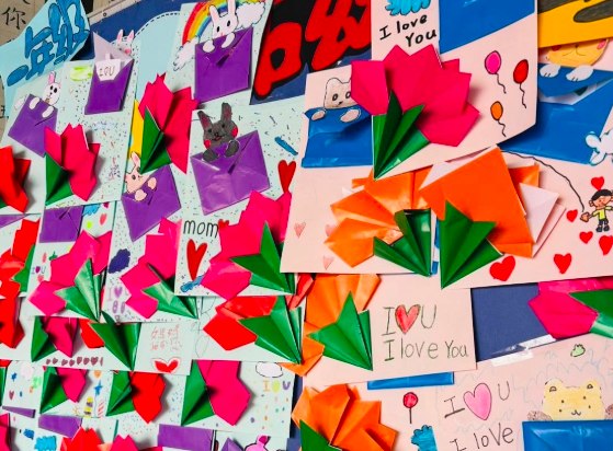 Mother's Day Pop-Up Card Exhibition photo 2