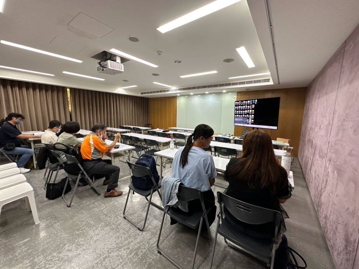 三好校園複審專業對話現場