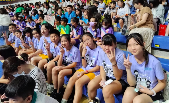 Students at the dental contest