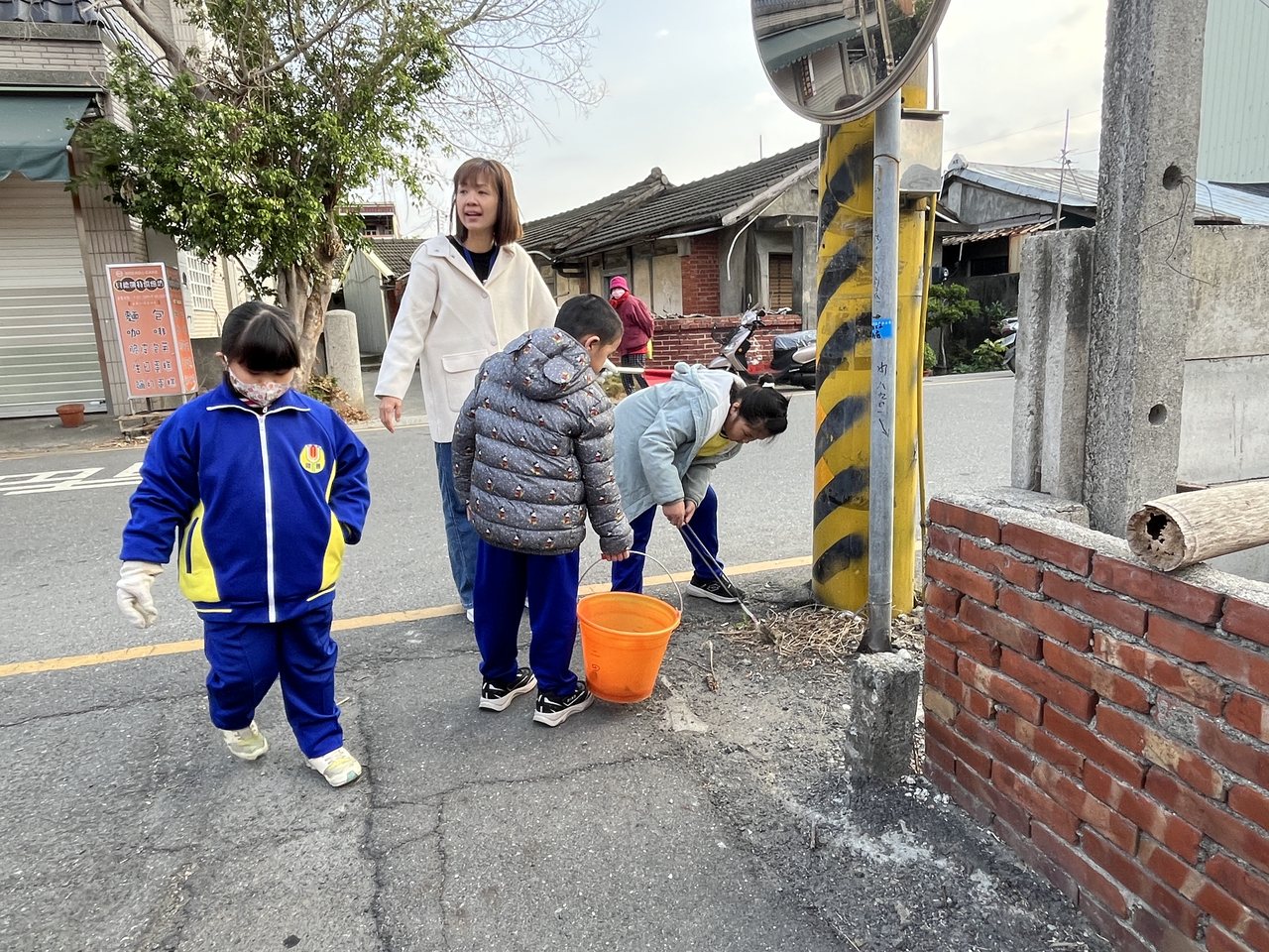 Clean-Up Day — Lufeng