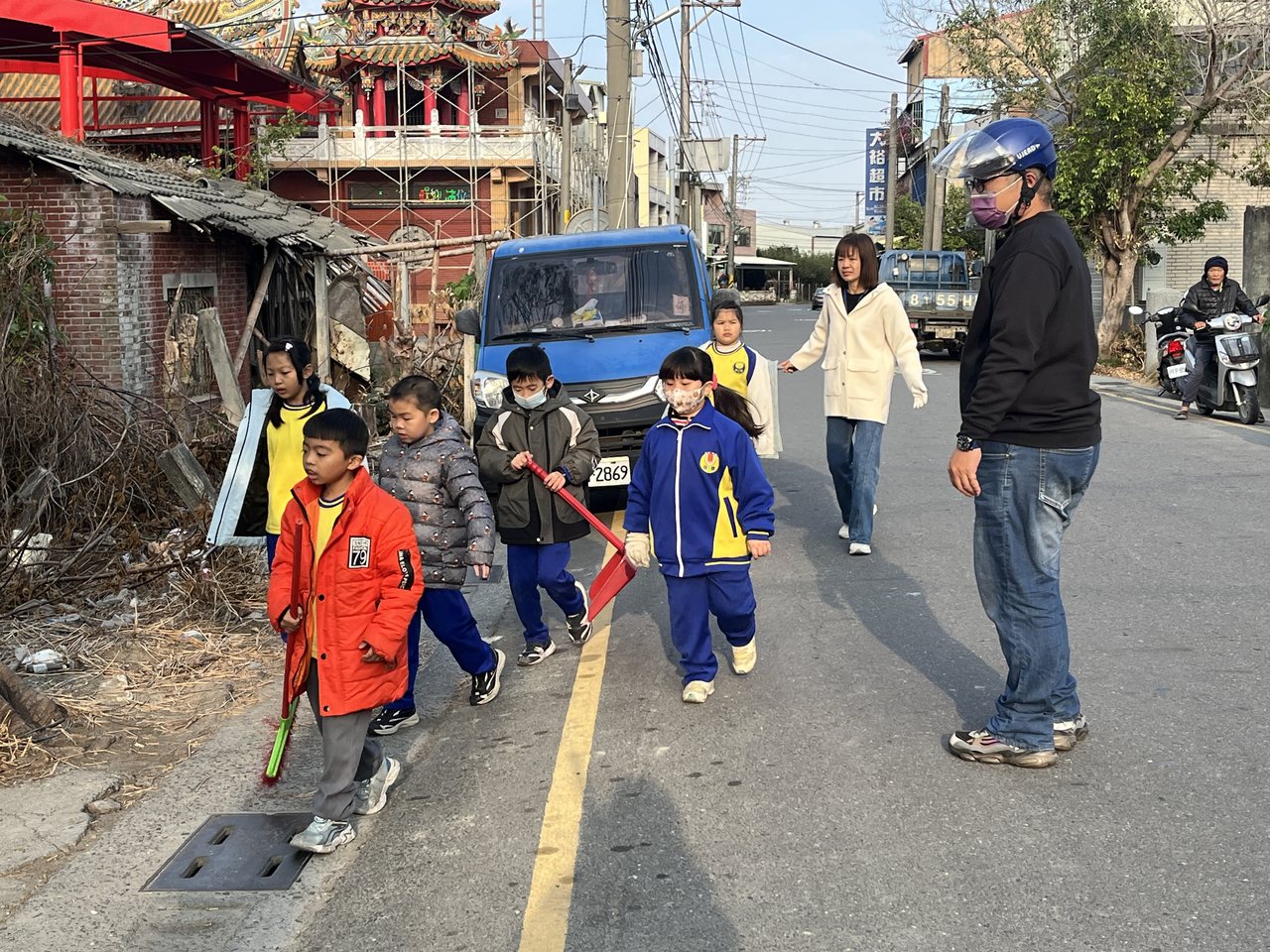 Clean-Up Day — Lufeng