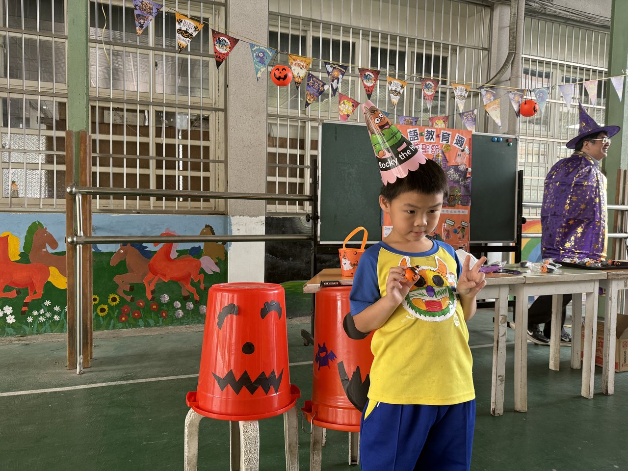 Halloween Party — Lufeng
