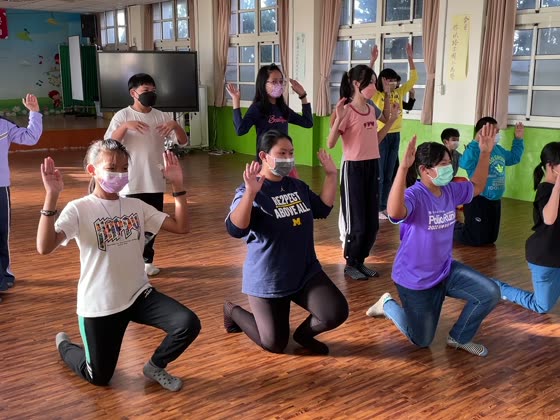 姿勢（pose）——路上國小實拍