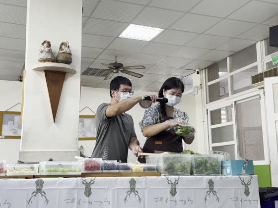 圍裙（apron）——路上國小實拍