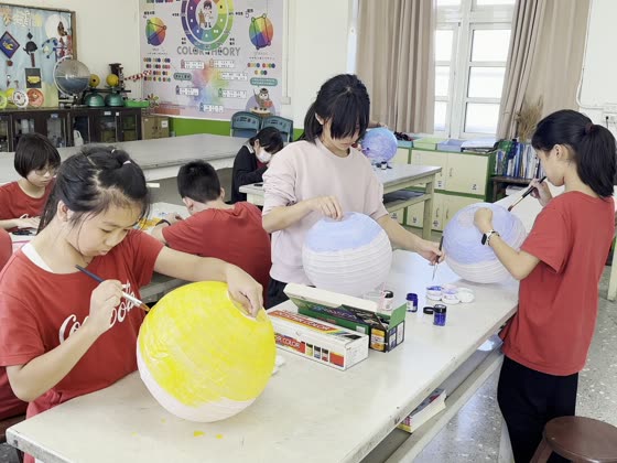 圓圓的（round）——路上國小實拍