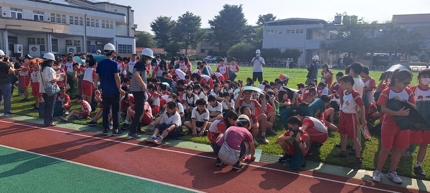 Disaster Prevention Drill · 防災演練