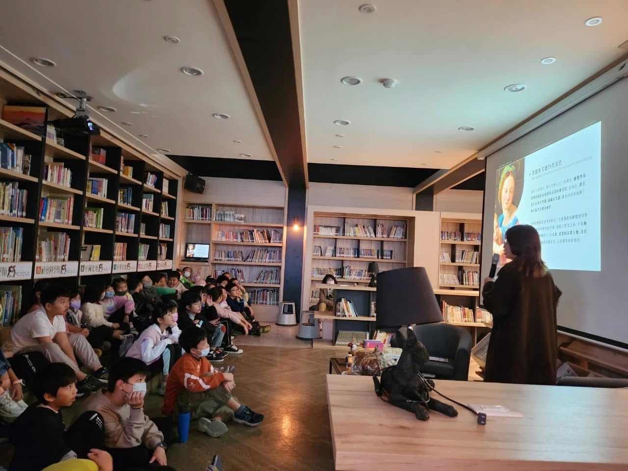 Library Monthly Activities · 圖書館月月有活動