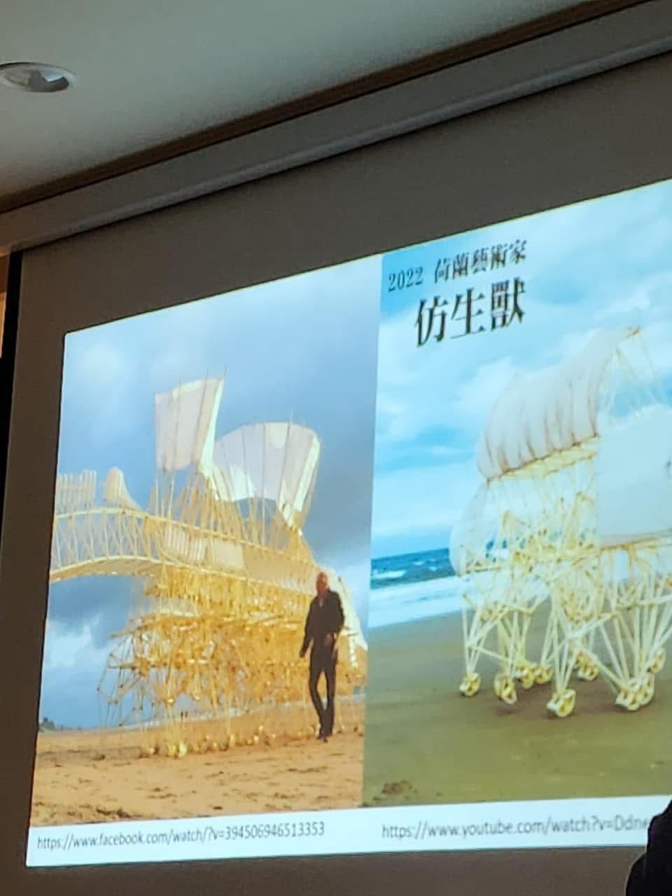 Library Monthly Activities · 圖書館月月有活動