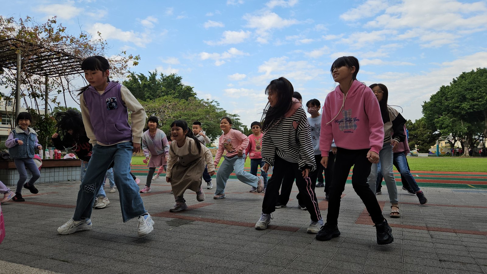 Pop Dance Club · 流行舞蹈社