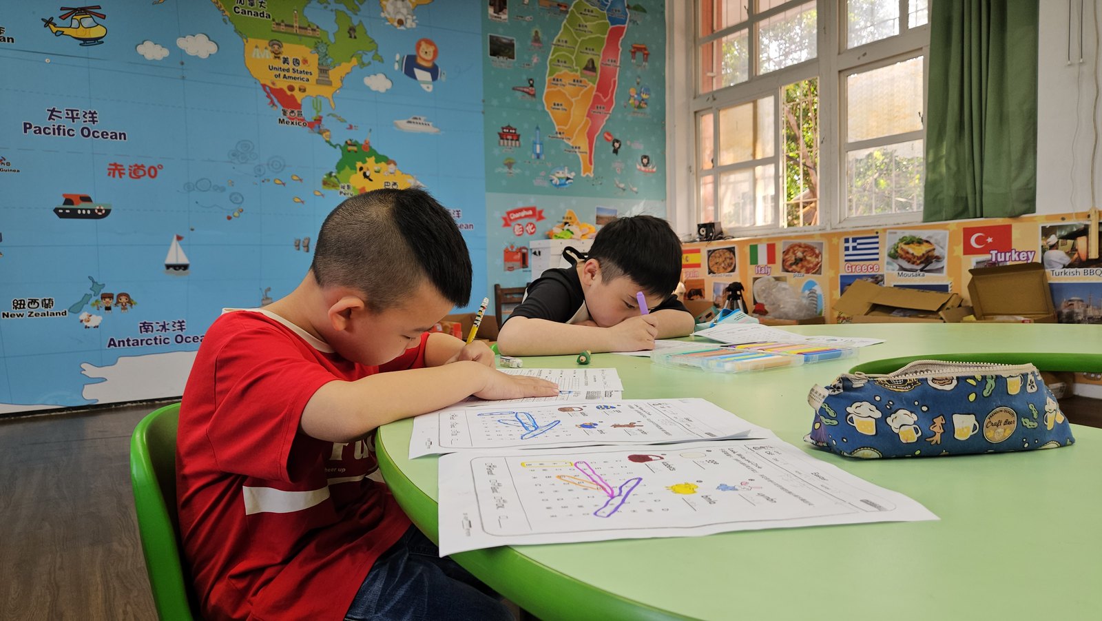 English Club · 英語社