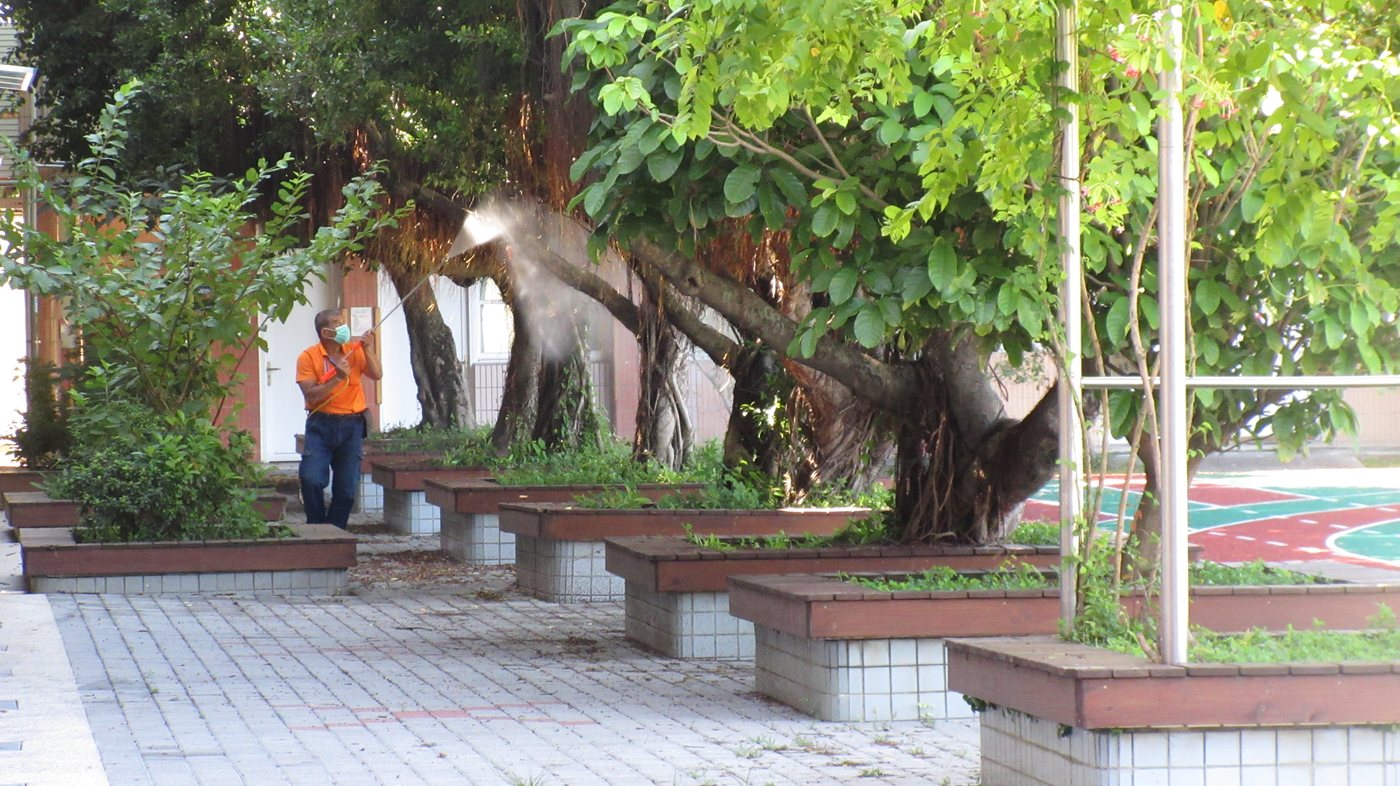Dengue Prevention · 登革熱防制宣導