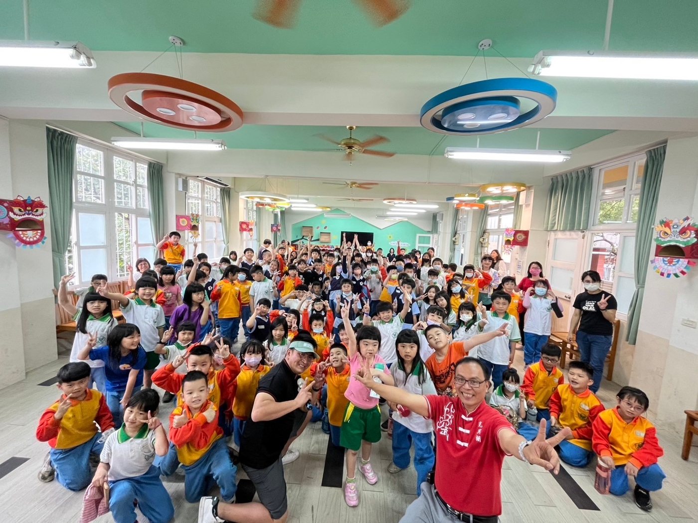 Taiwanese Glove Puppetry · 光興閣掌中劇團台語推廣