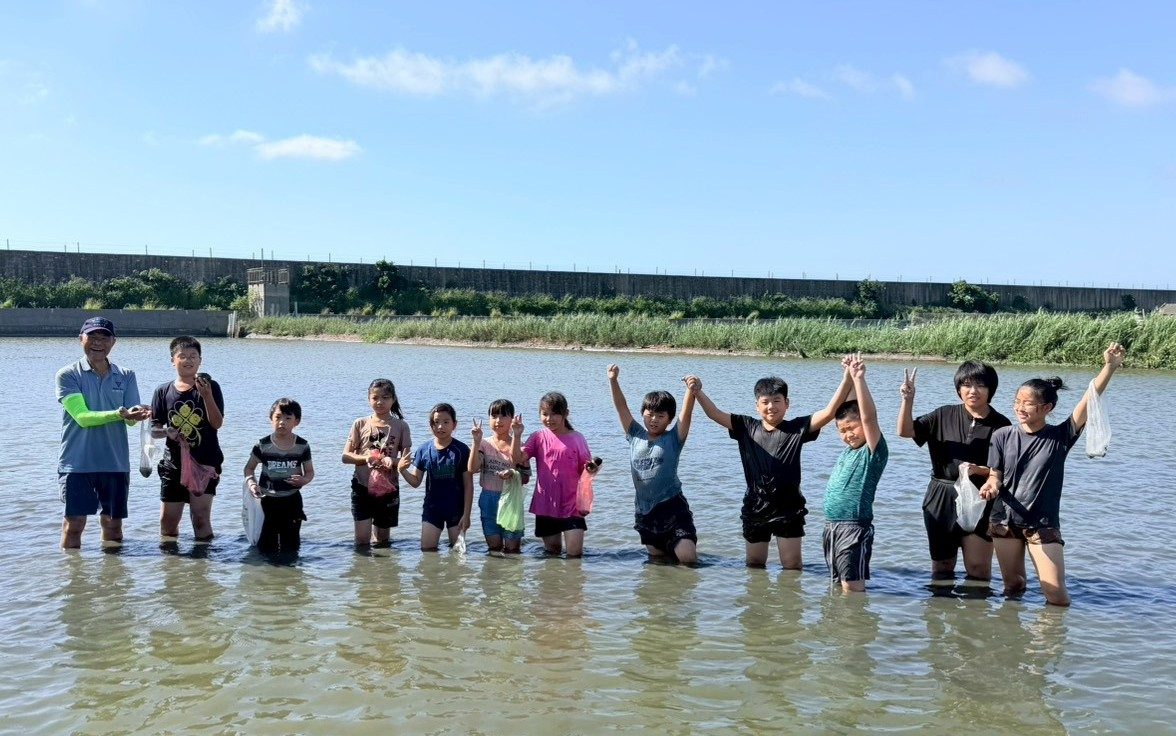 clam-digging photo 03