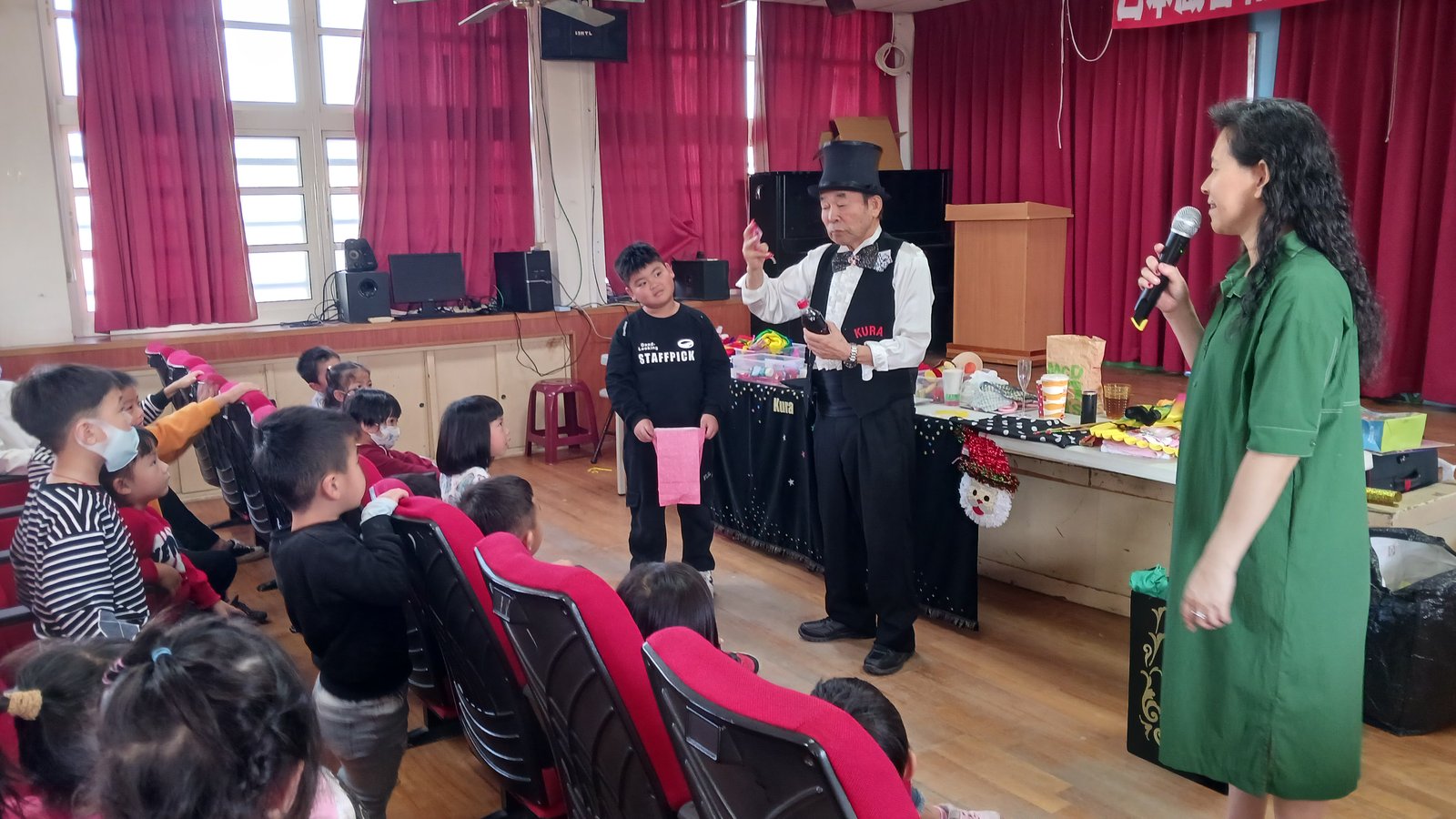 magic-show photo 02