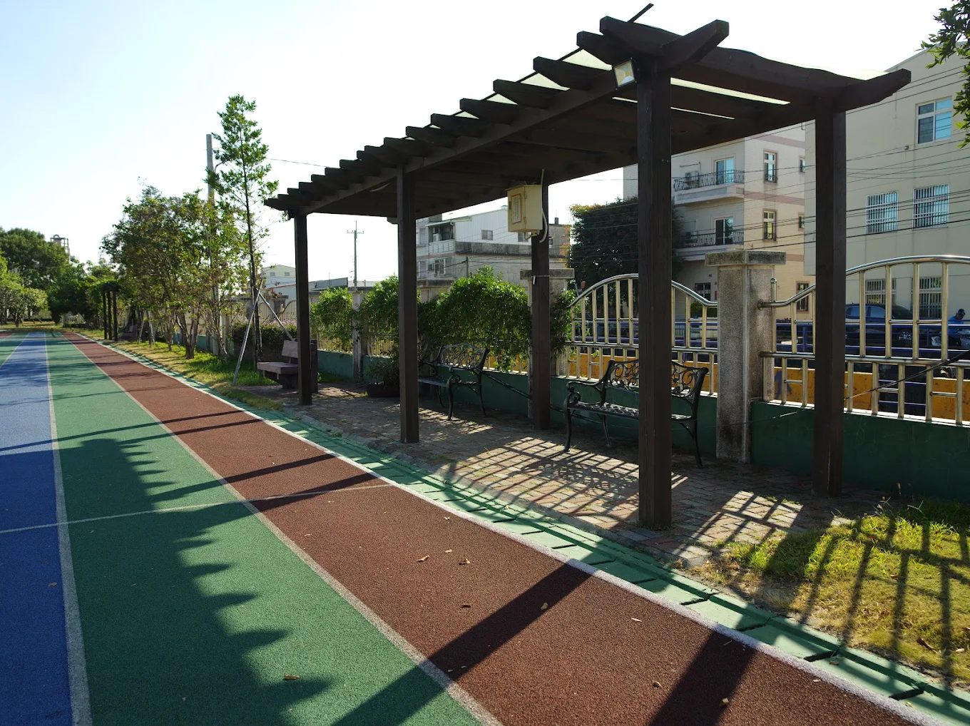 太平國小花架綠廊步道