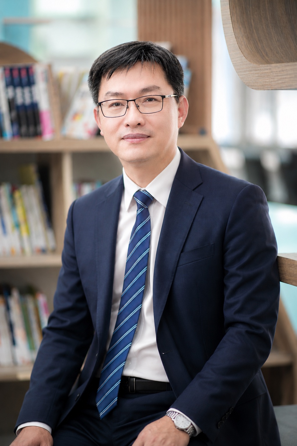 陳茂欽校長 · Principal Chen Mao-chin