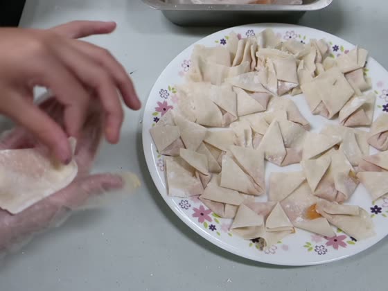 餛飩皮（wrapper）——萬來國小實拍