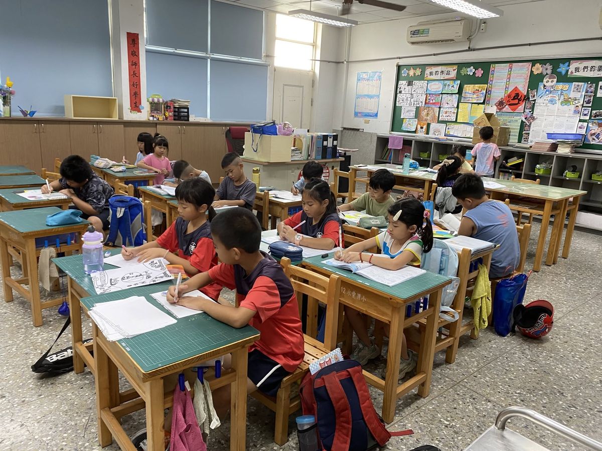 A quiet study session at the summer program