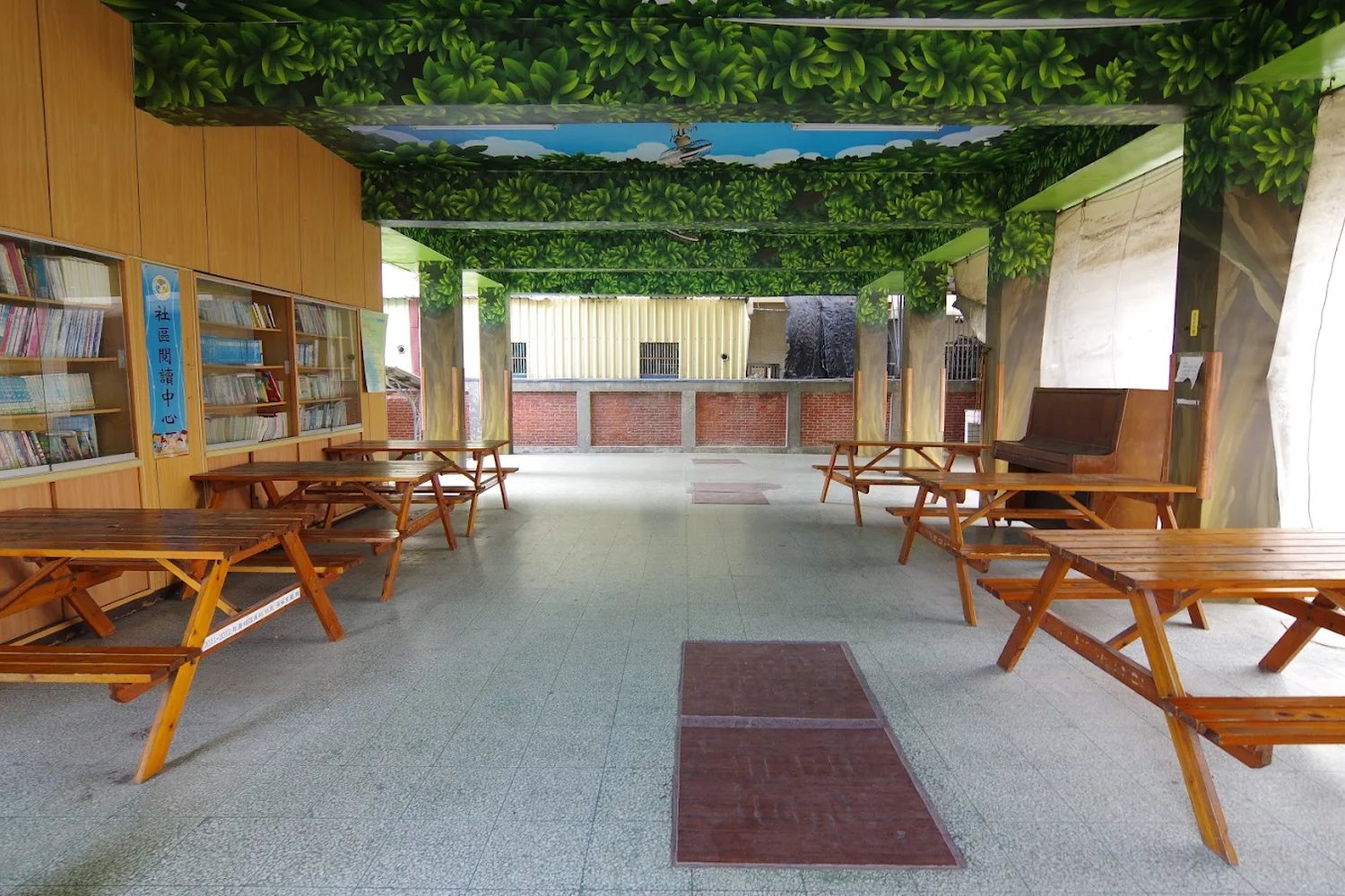 育英國小圖書與閱讀空間